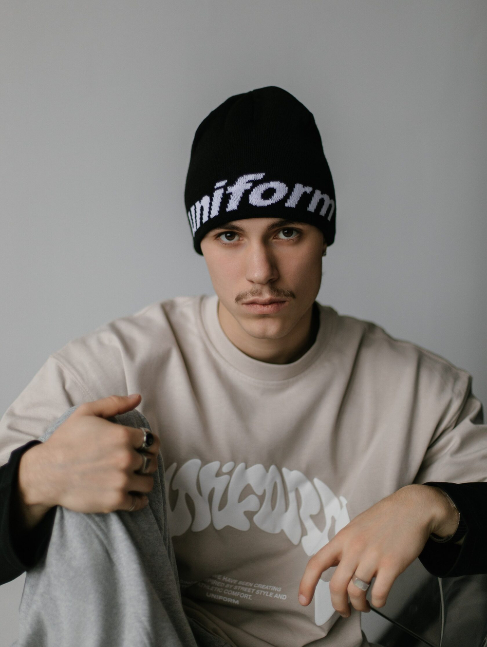 Шапка UNIFORM Sport Classic, Черный