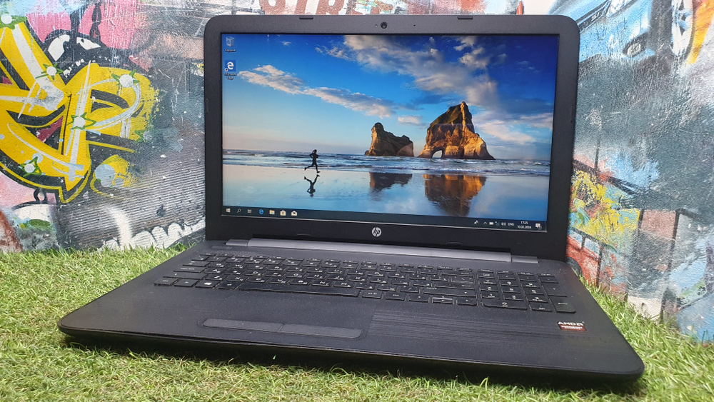 Ноутбук HP AMD A6/16Gb/M330 2Gb/15-ba027ur P3T33EA/Windows 10