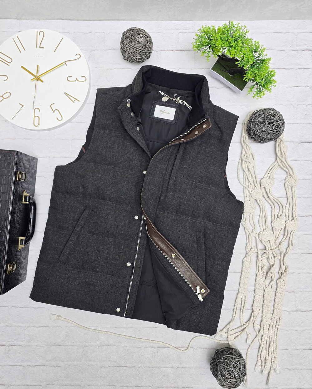 Безрукавка Racinello