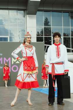 Платье «Шурăмпуç» (Коллекция «Нарспи»)