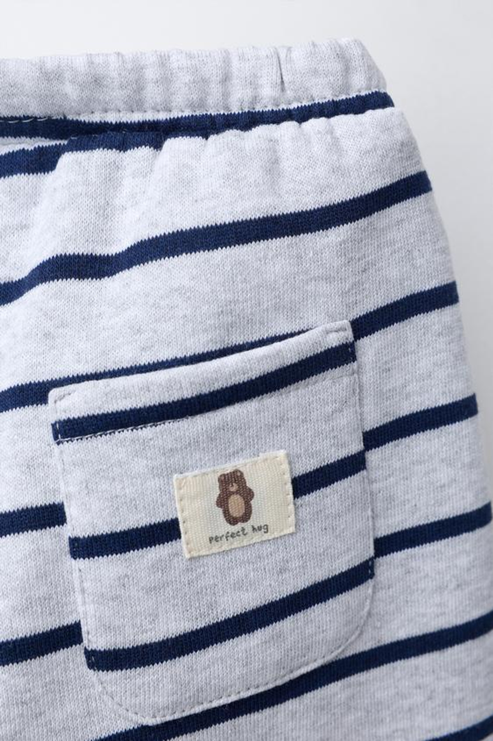 ZARA ДЖОГГЕРЫ ИЗ МЯГКОЙ ТКАНИ В ПОЛОСКУ, СЕРЫЙ/СИНИЙ