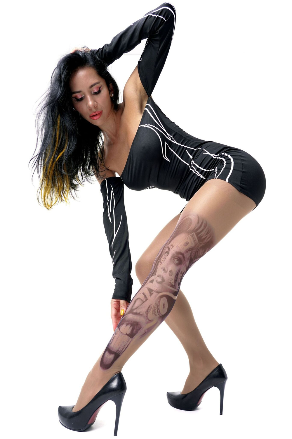 Колготки +size с принтом-тату в виде девушки с купюрами (Размер: XL-XXL-XXXL) (Цвет: бежевый)