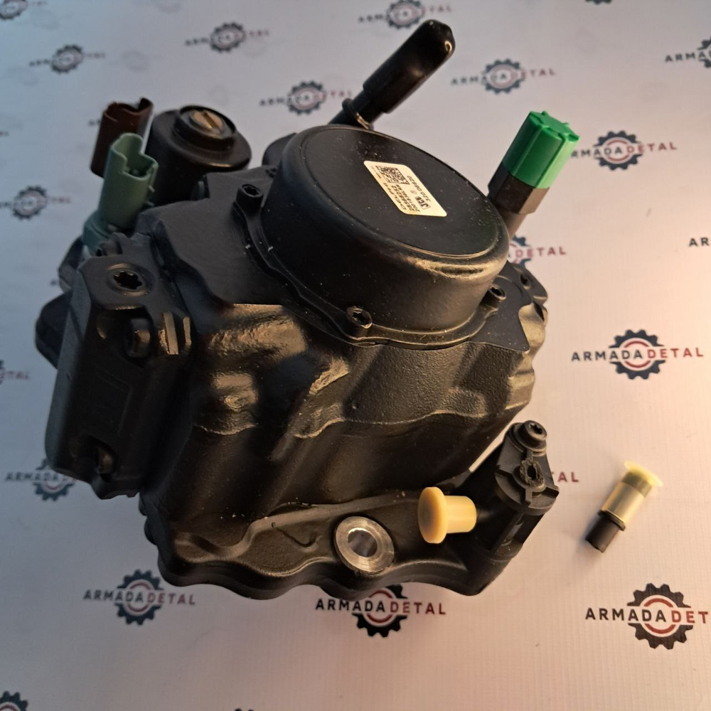 ТНВД CR (уценка, сломан штуцер) | 320/06620, 28568252 | JCB