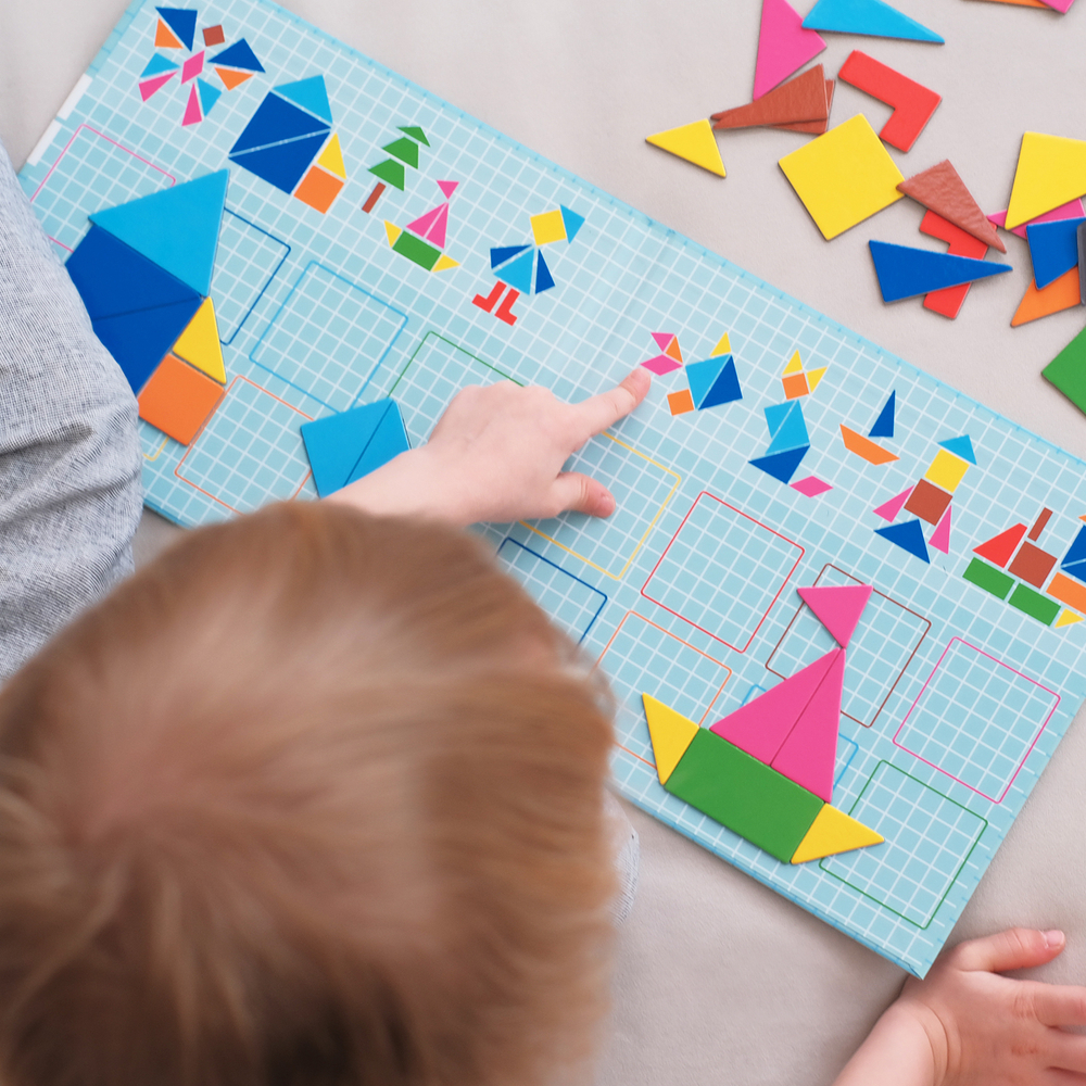 Собери квадрат, магнитная игра