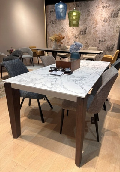 Стол ESMIR 180 MATTE ARABESCATO SOLID CERAMIC/ орех, ®DISAUR