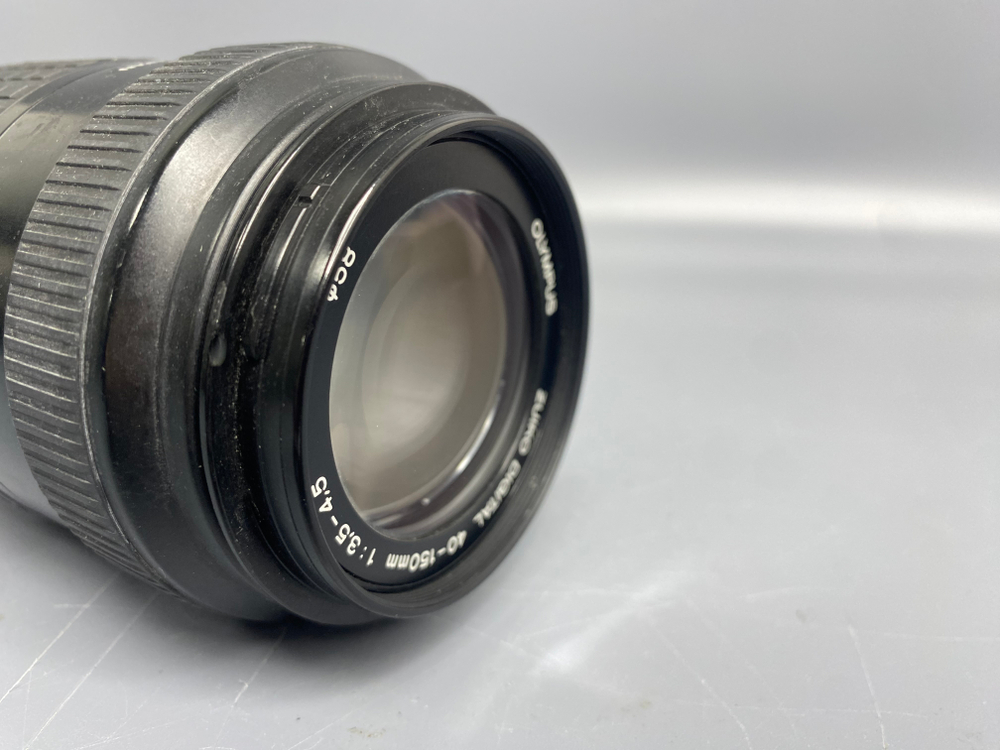 Olympus Zuiko Digital 40-150mm 3.5-4.5 Разводы