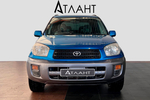 Toyota RAV4, 2002 год