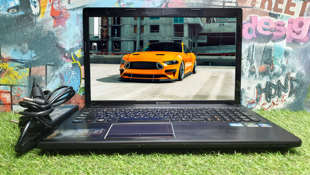 Ноутбук lenovo i3/4Gb/GT 630M 2Gb