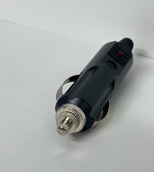 Штекер в прикуриватель, 12В - 24В, 3А предохранитель, индикатор включения, TG (1 шт.)