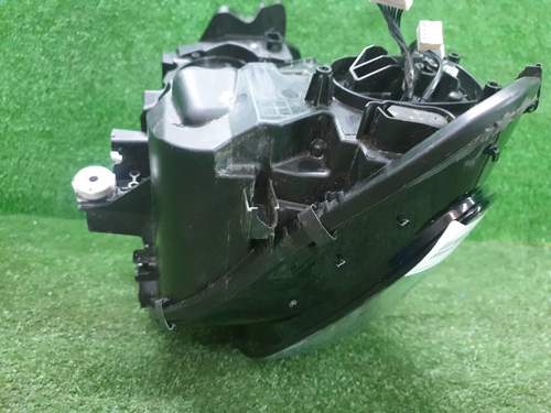 Фара правая BMW X3 G01 (2021-н.в.) LED