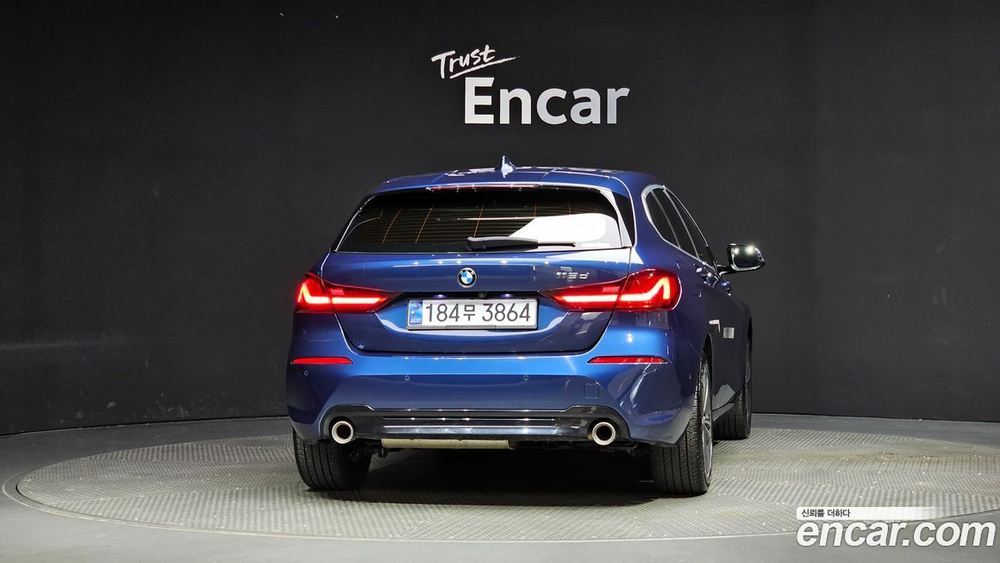 BMW 1 Series (F40) 118d Sports (11.2020)