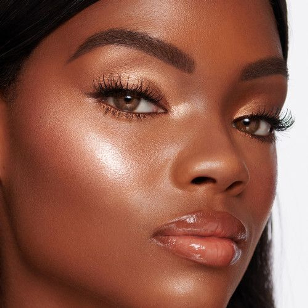 Charlotte Glowgasm Beauty Light Wand Highlighter 12ml Goldgasm