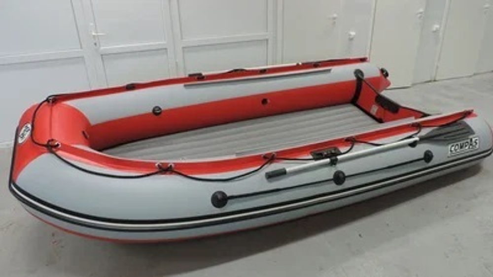 Лодка ПВХ COMPAS 380S + 2х-тактный лодочный мотор HDX T 30 FWS