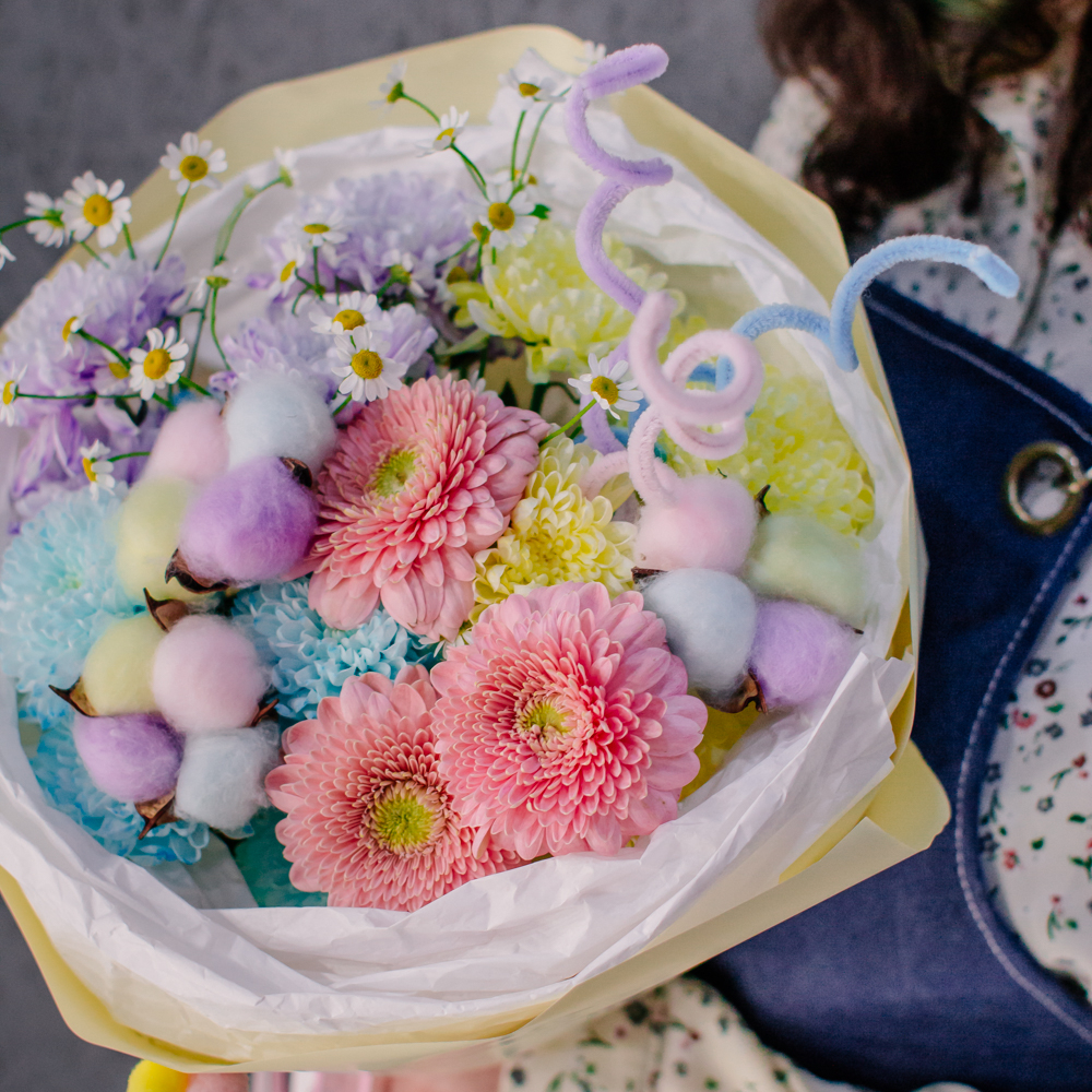 107. Трендовый дофаминовый букет