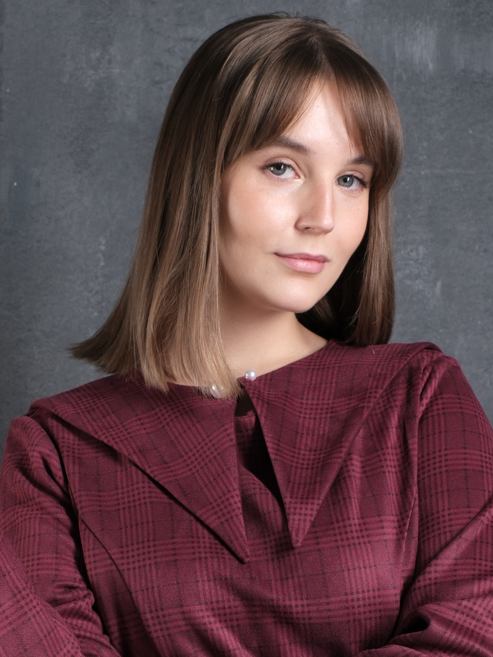 Воротник с брошкой/бордо