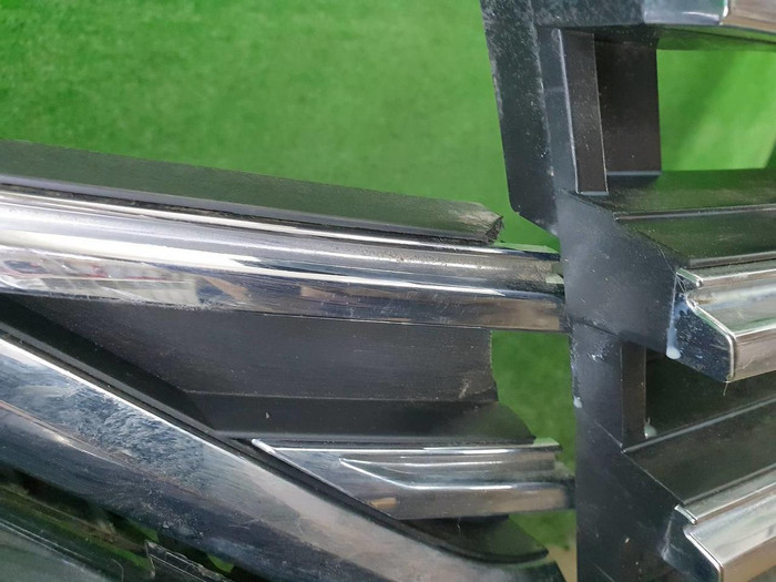 Бампер передний VW Touareg 3 18-23 R-line В сборе