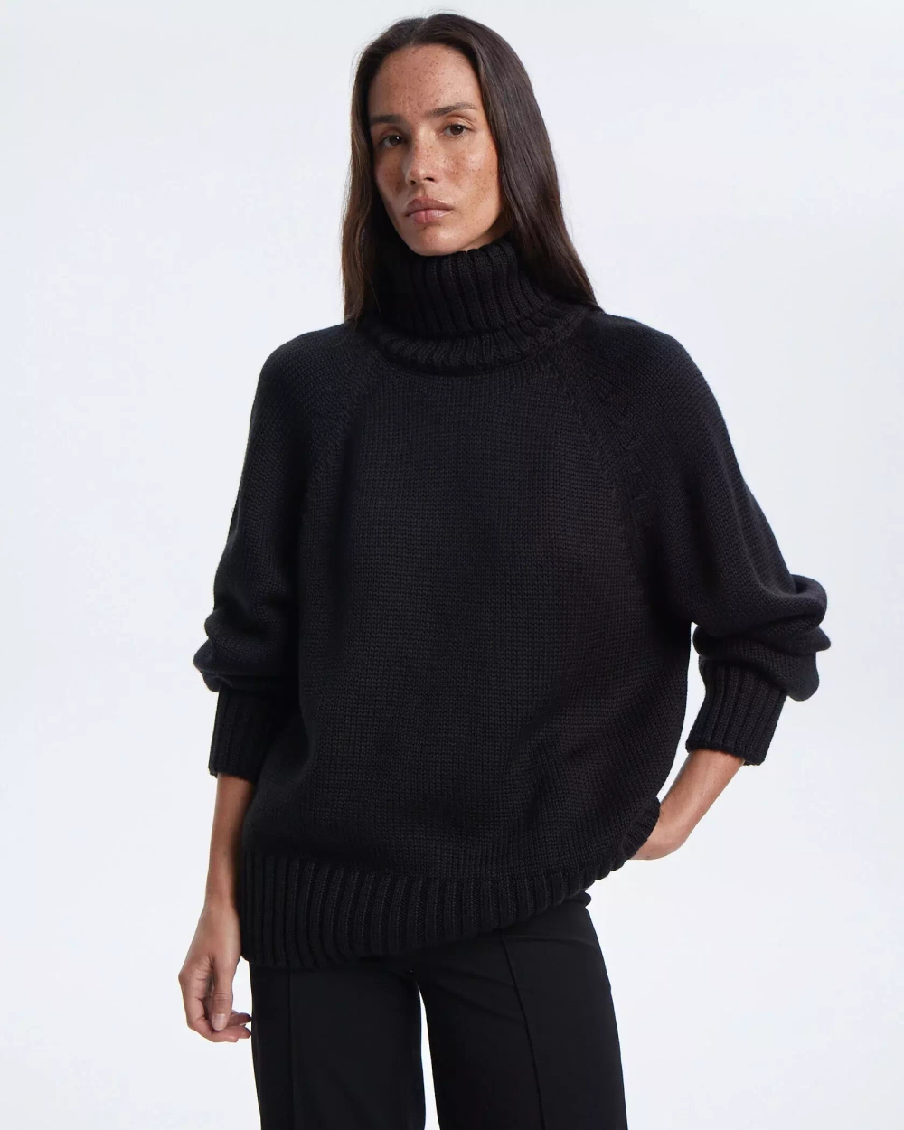 Свитер из шерсти мериноса, Черный