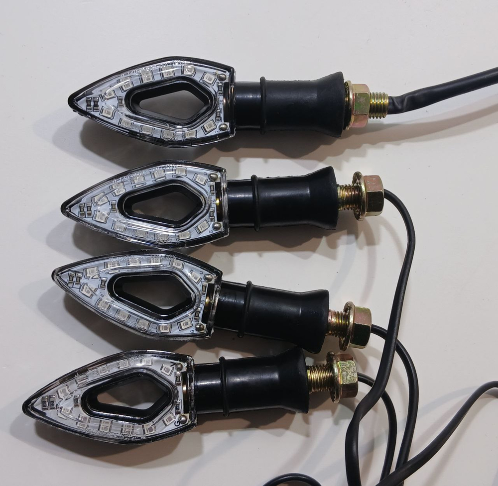 Поворотники ( комплект) задний 2шт/передний 2шт Мопед Motoland SCOUT 11