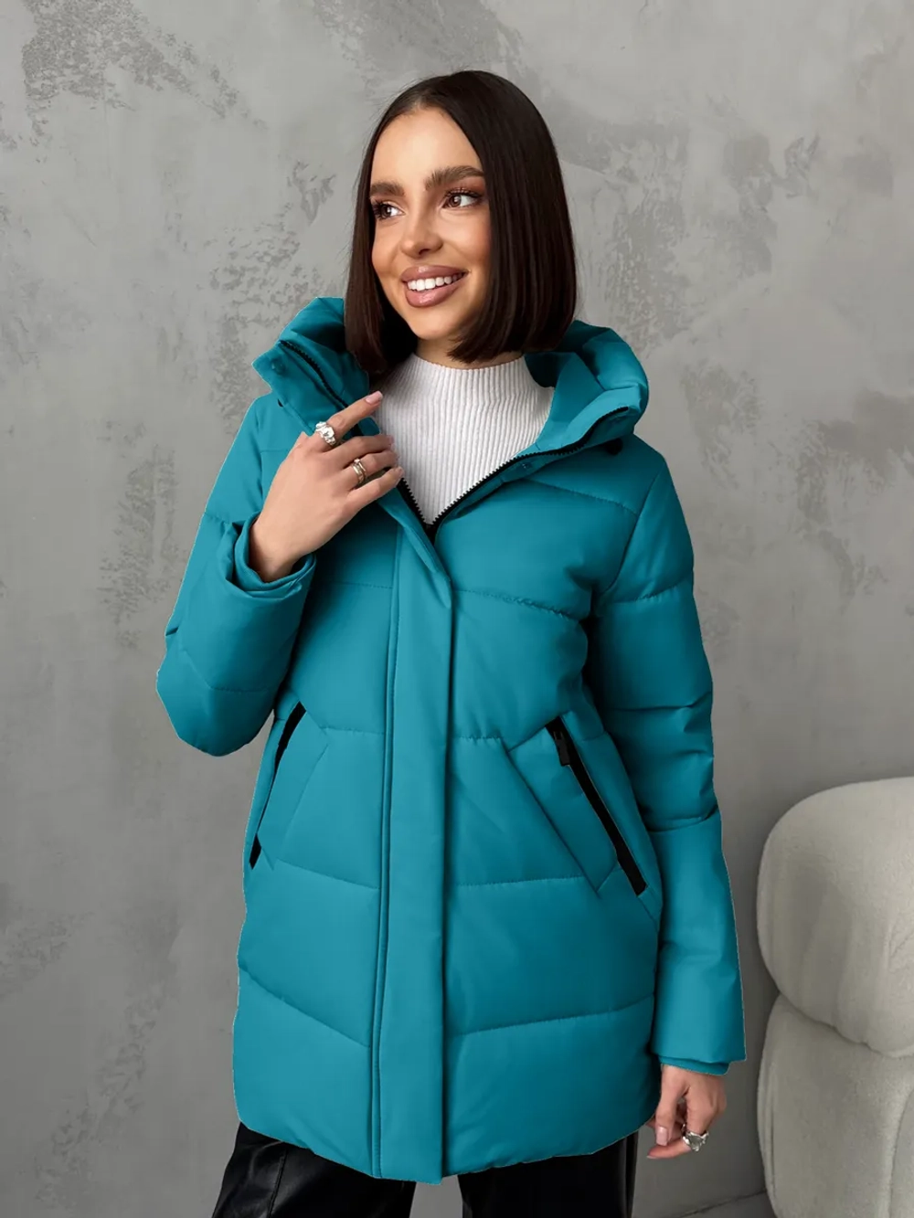 Куртка весенняя удлиненная с капюшоном