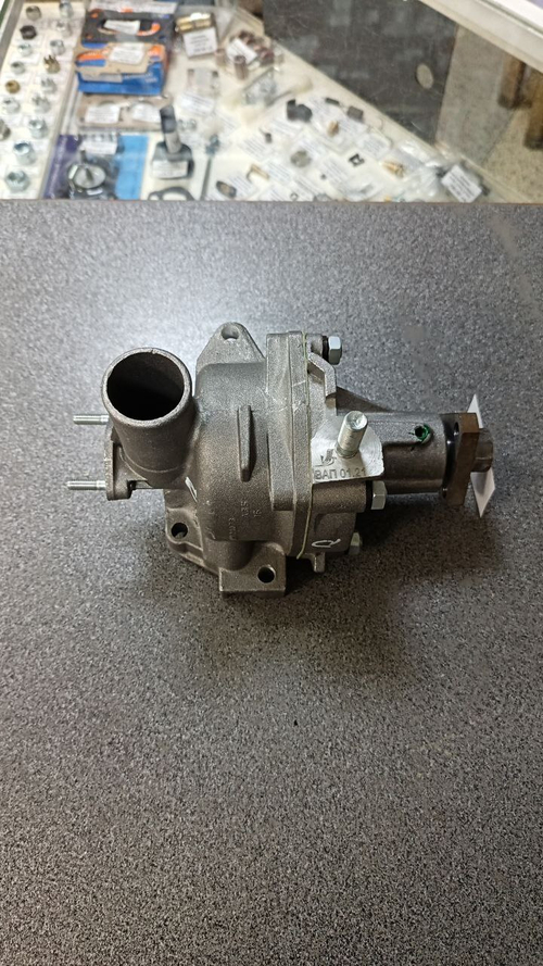 Насос водяной 2101 (помпа) в сб.