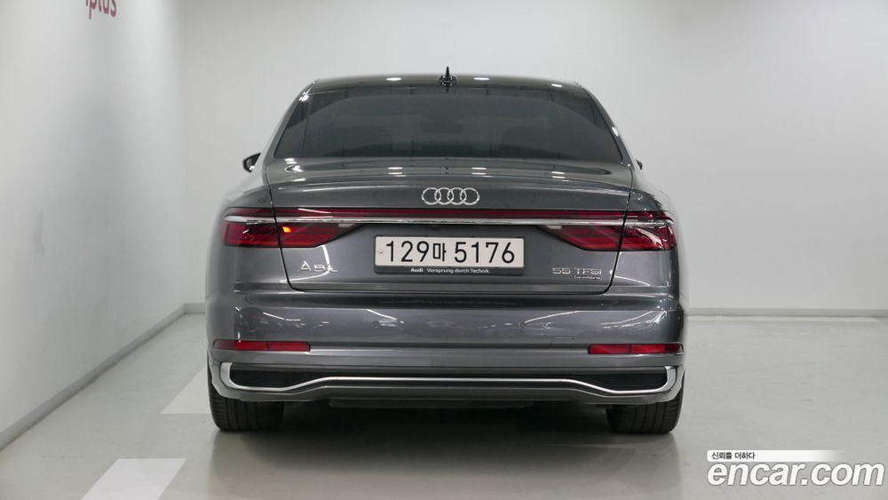 Audi A8 (D5) 55 TFSI Quattro Premium LWB (12.2022)