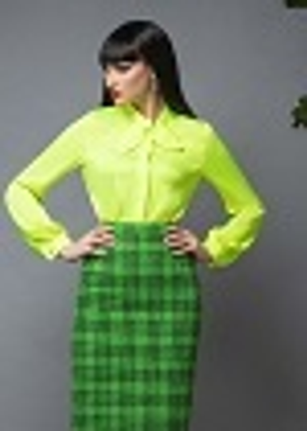 02-05-23 FW Блузка из Армани-шёлка салатовая