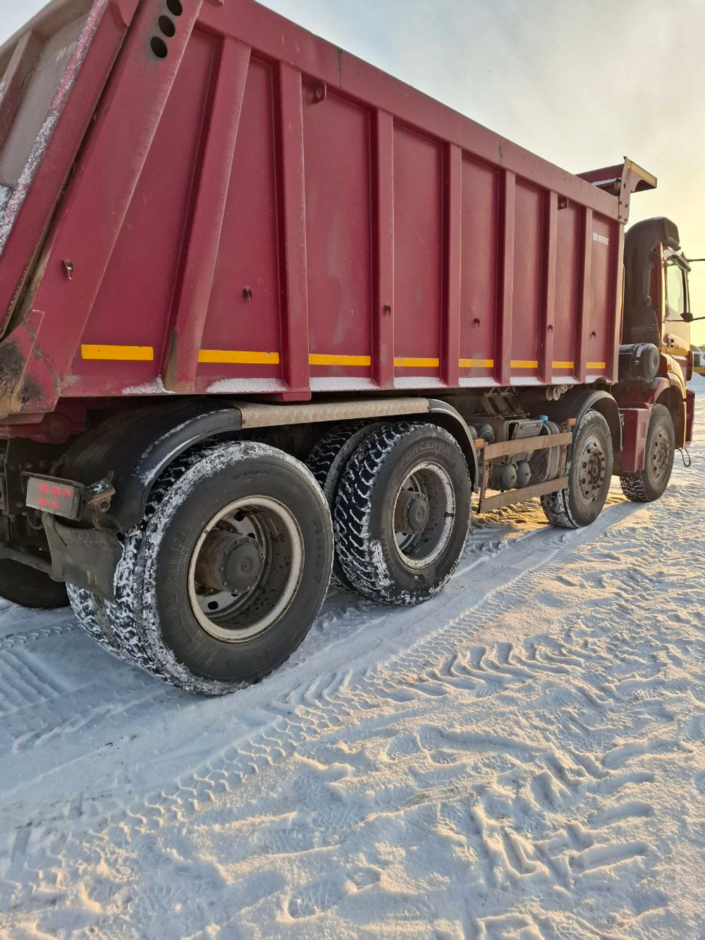 КамАЗ 65801 8x4 Самосвал 65801-T5 (Дизельный, 12,0 л, 428 л.с., МТ)