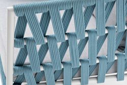 "Диего" кресло плетеное из роупа, каркас алюминий светло-серый (RAL7035) муар, роуп бирюзовый круглый, ткань светло-серая