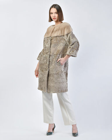 Шуба из каракуля с отделкой из меха норки