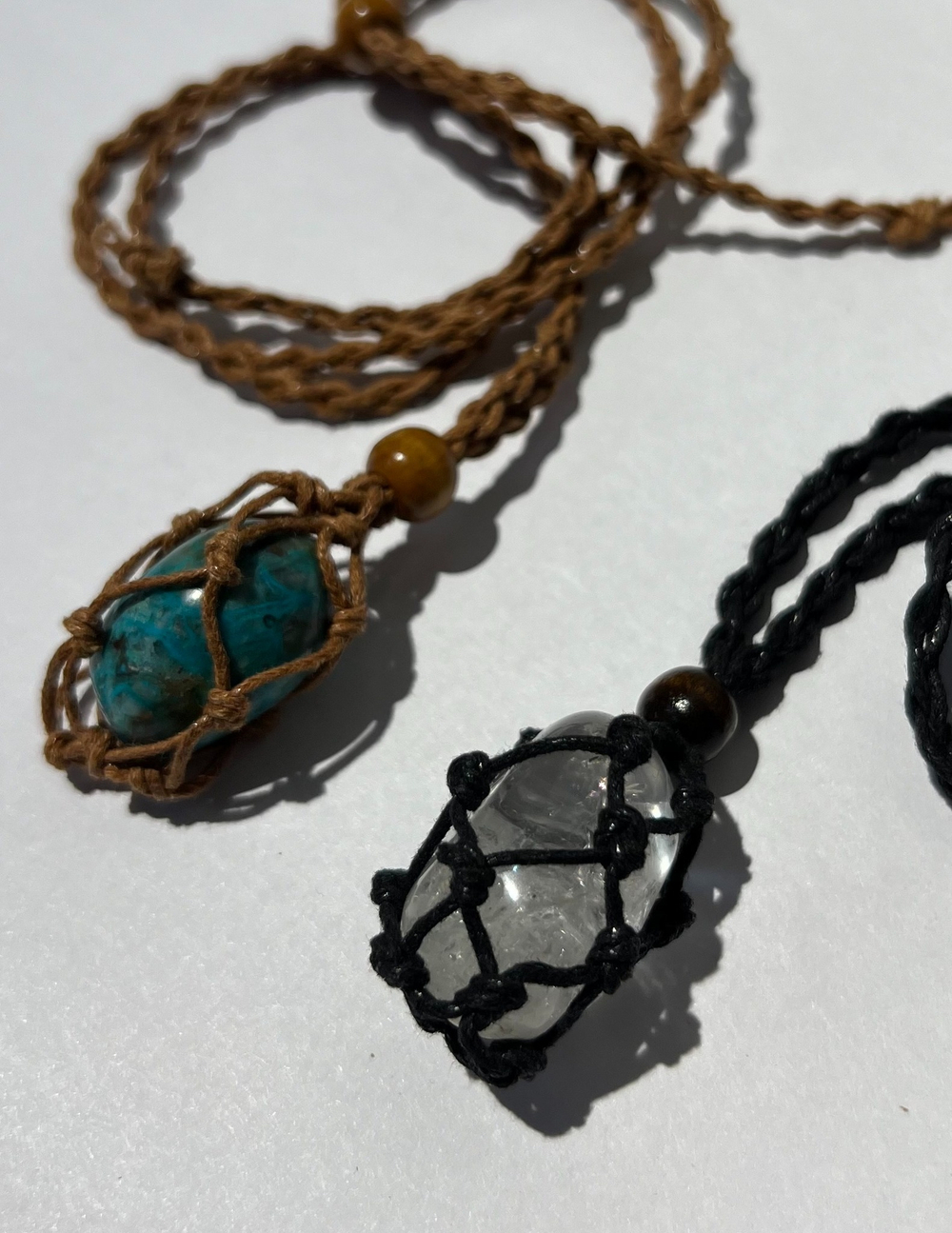 Авоська-подвеска для кристаллов коричневая в стиле бохо