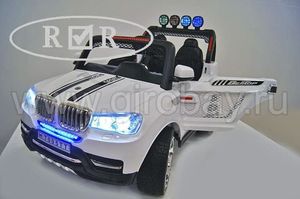 Детский электромобиль River Toys BMW T005TT белый