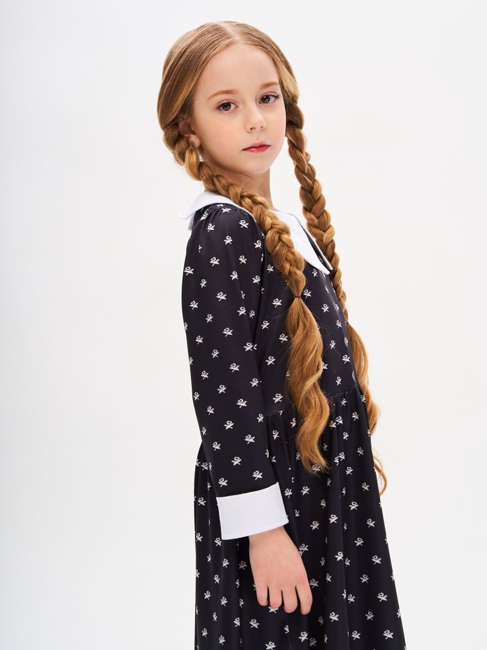 платье из сериала wednesday addams на Хэллоуин