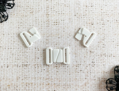 Застежка для бюстгальтера, пластик, ш. 1,5 см