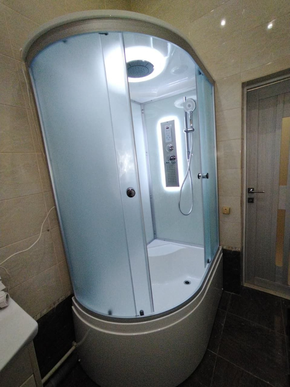 Душевая кабина AvaCan (АваКан) D5012R LED с высоким поддоном, с ГМ, с электрикой и LED освещением, 120х80х215