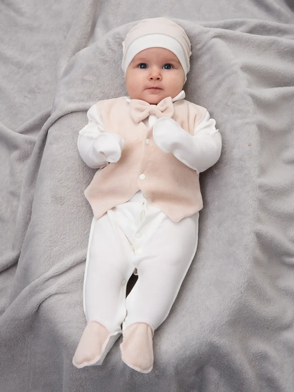 Конверт на выписку новорожденного весна