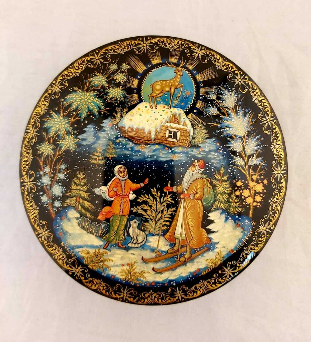 Шкатулка "Серебряное копытце" с росписью Палех