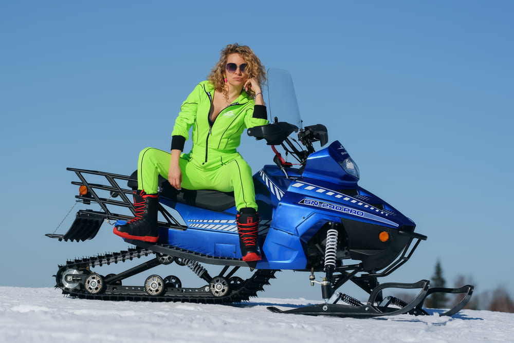 Снегоход SHARMAX Landcrafter Max SN-240