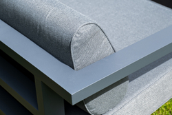 "Гранада" лаунж-зона из алюминия со столиком из HPL