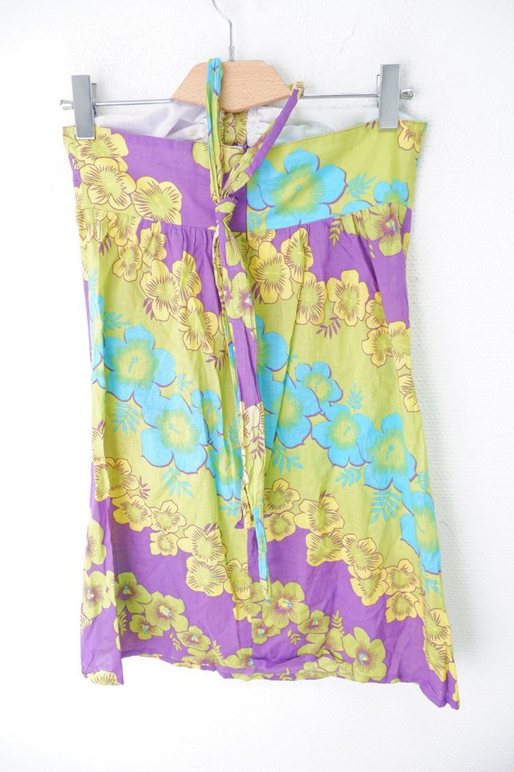 Платье Oodji яркое 38 размер