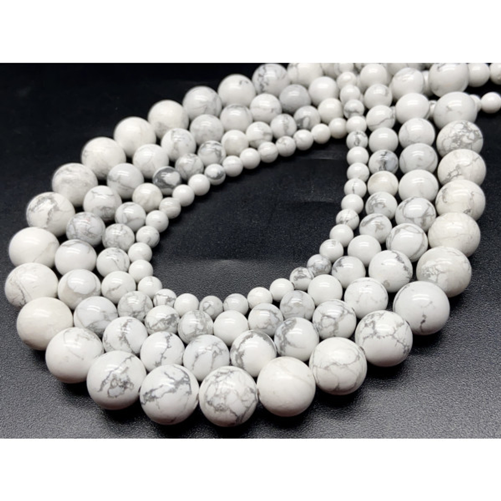 13807-10 Магнезит шарик гладкий 10 мм, нить 38см