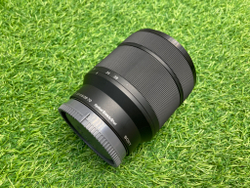 Sony 28-70mm 3.5-5.6 OSS