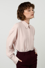 Блуза с вышивкой