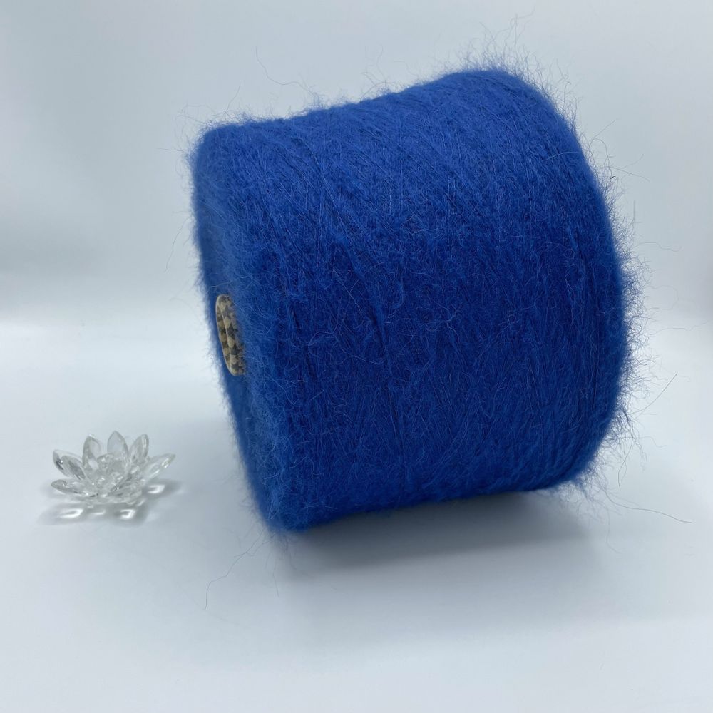 Manifattura LANE PUCCI 30% вспушеная альпака 30% полиамид 40% полиакрил