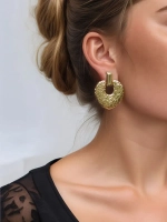 Серьги сердца крупные объемные бижутерия женская