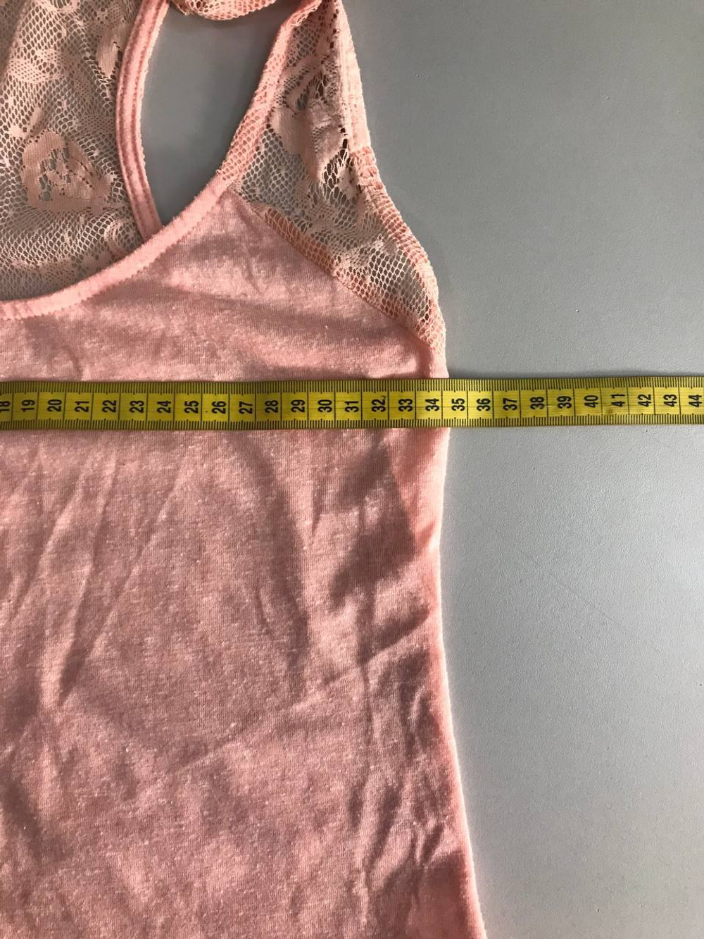 Топ с кружевной спинкой, визуально на 42/44 размер