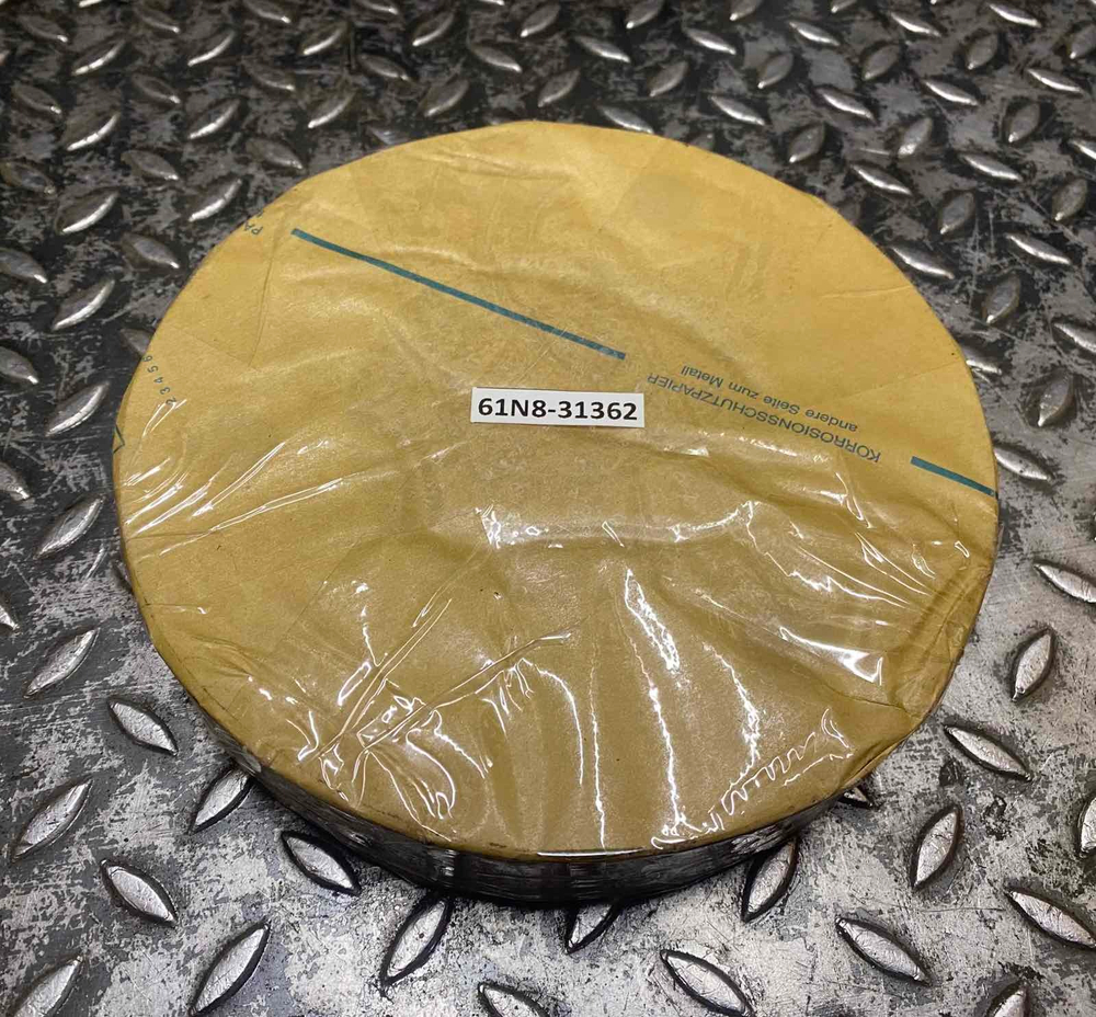 Крышка 61N8-31362