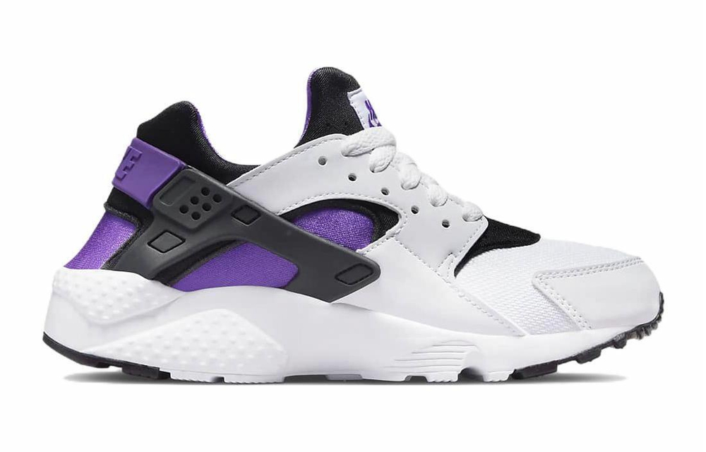 Кроссовки Nike Huarache Run GS (Подростковая размерная сетка)