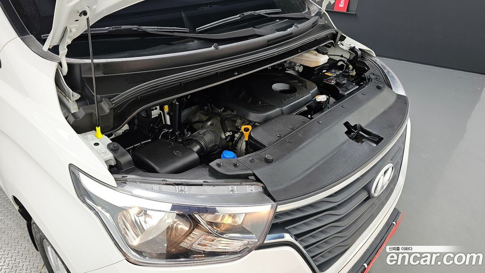 Hyundai The New Grand Starex Van 5인승 (03.2020)