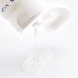 Шампунь с морскими ингредиентами PHYTOMER Well-being Sensation Shampoo With Naturally Sourced Ingridients