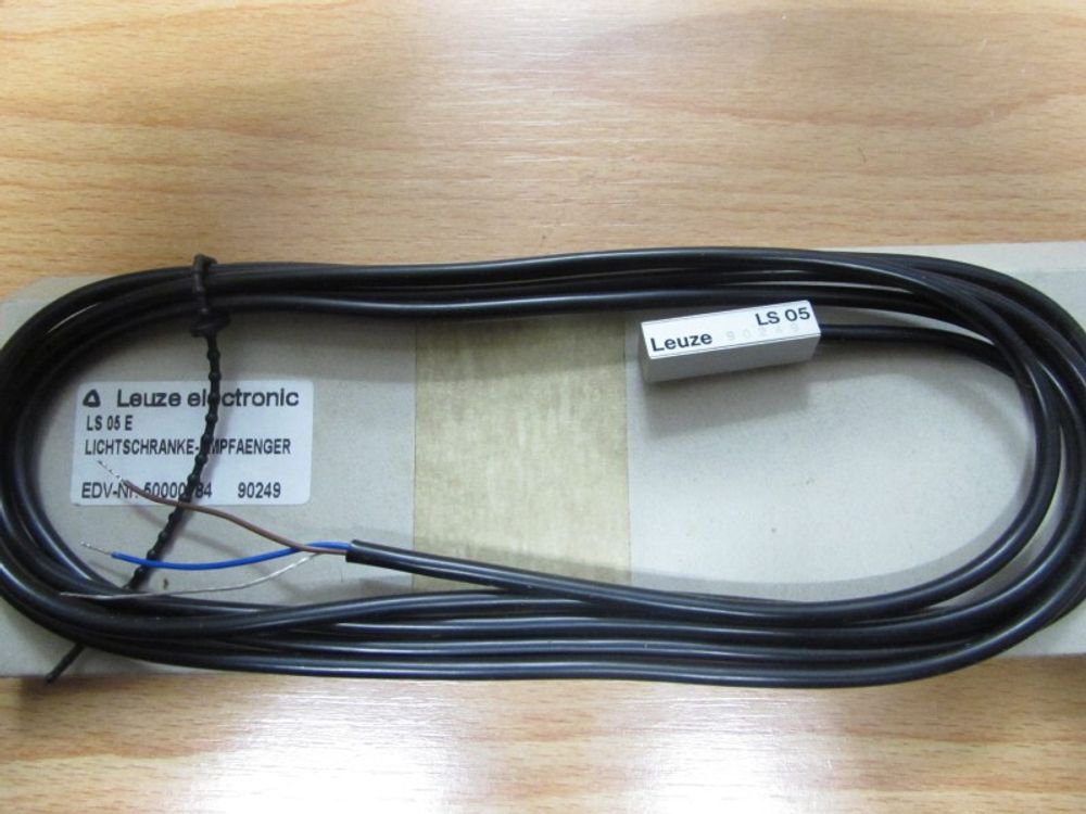 LEUZE LS 05 E neu OVP